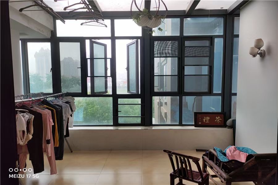 长沙市开福区江景法拍房：湘江御景花园精装法拍