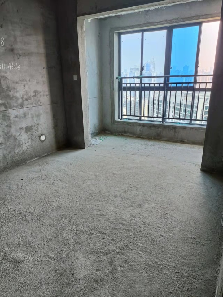 ​长沙谷山庭苑毛坯法拍房 岳麓区谷山庭苑2室1厅双学位法拍房