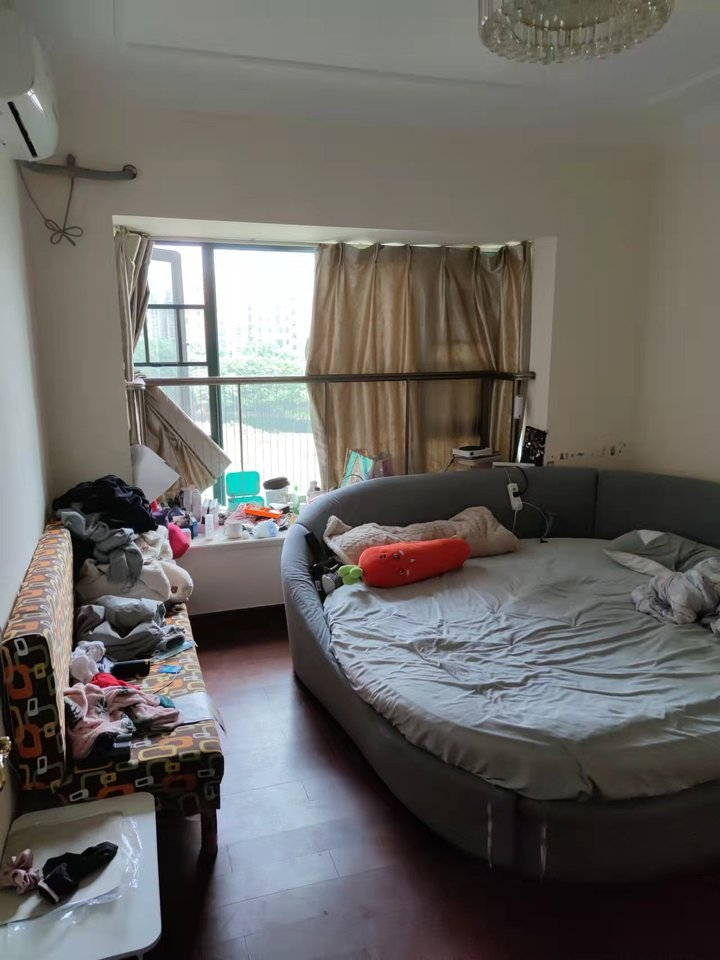 长沙开福区万家丽北路3室1厅1卫精装法拍房 开福区恒大雅苑法拍房地铁口总价80万元
