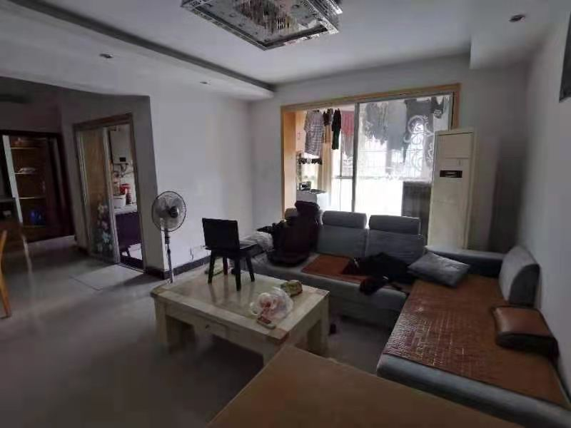 长沙岳麓区金麓西岸地铁口精装法拍房 岳麓区2室1厅1卫法拍房地铁口总价60.5万元