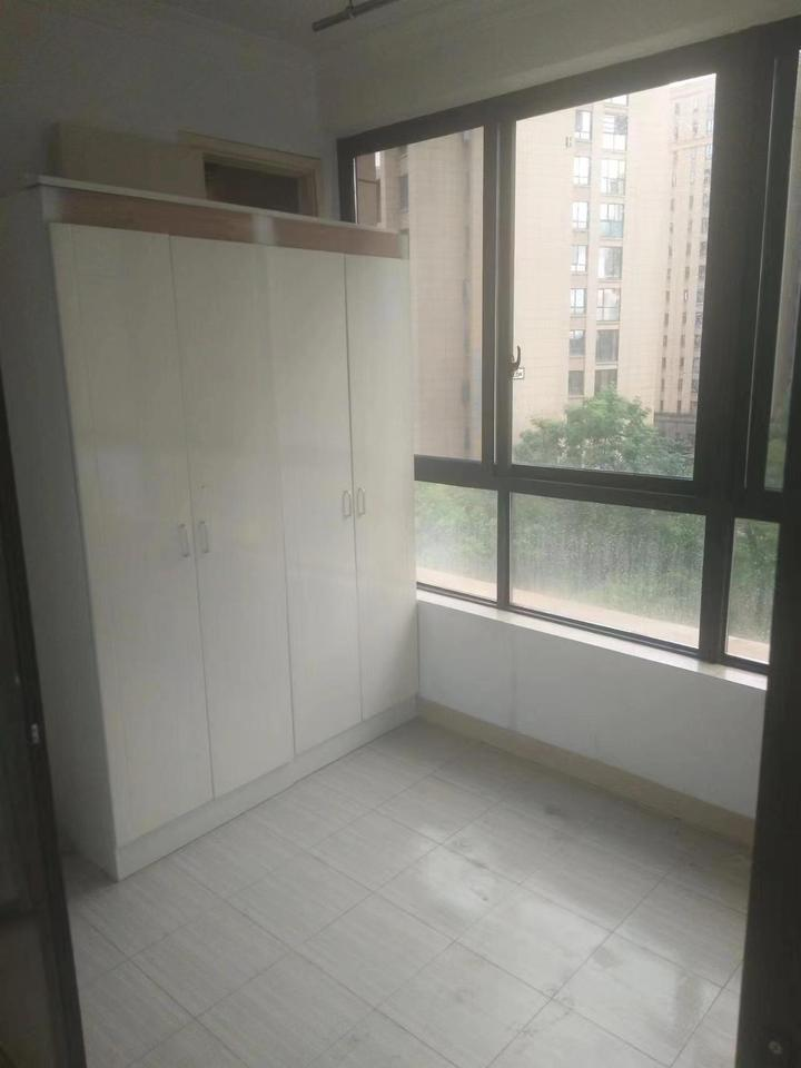 ​长沙天心区鼎泰坤苑精装法拍房 天心区中信广场地铁口法拍房双学位