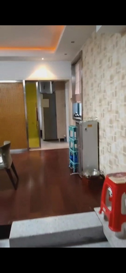 ​长沙雨花区美林景园精装法拍房 雨花区圭塘地铁站4室2厅2卫法拍房