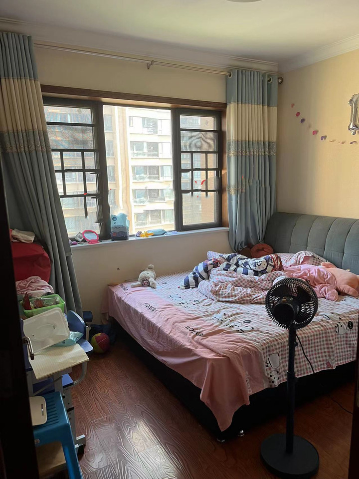 ​长沙雨花区武广美誉精装法拍房 雨花区近长沙大道地铁站大户型法拍房