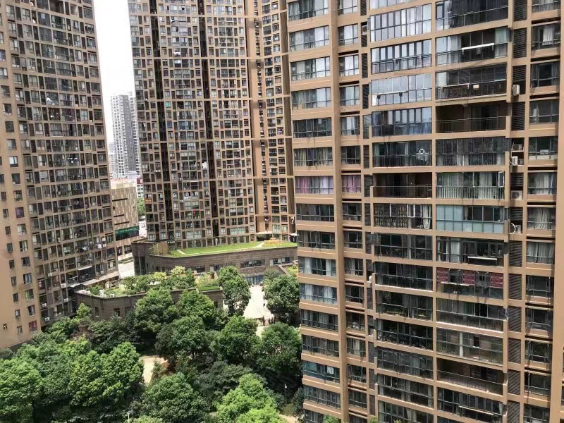 长沙万博汇名邸法拍房最新消息  长沙雨花区法拍房六十几个平方
