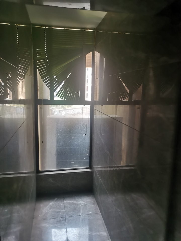 长沙万博汇名邸法拍房最新消息  长沙雨花区法拍房六十几个平方