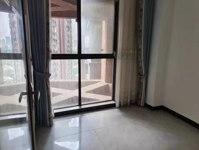 雨花区豪装法拍房半山壹号 湖南省长沙市雨花区法拍房 雨花区豪装法拍房半山壹号 湖南省长沙市雨花区法拍房