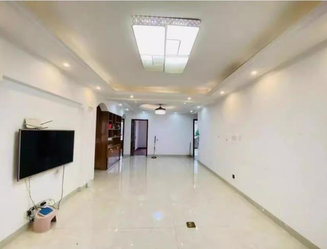 长沙梅岭国际法拍房最新消息公布 长沙梅溪湖最新法拍房房源 长沙梅岭国际法拍房最新消息公布 长沙梅溪湖最新法拍房房源