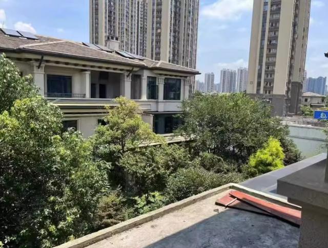 长沙望城别墅法拍房最新消息龙湖湘风原著 龙湖别墅长沙法拍房 长沙望城别墅法拍房最新消息龙湖湘风原著 龙湖别墅长沙法拍房