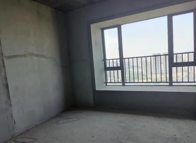 梅溪湖复式大平层法拍房 法拍房梅溪湖复式楼佳兆业天御 梅溪湖复式大平层法拍房 法拍房梅溪湖复式楼佳兆业天御