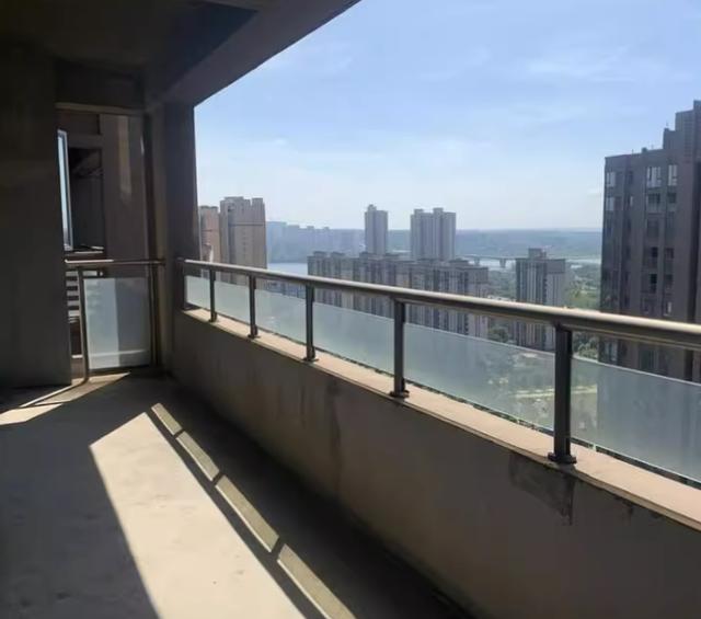 长沙法拍房最好的小区房 长沙法拍房住宅 长沙法拍房最好的小区房 长沙法拍房住宅