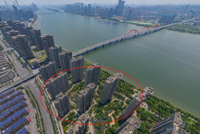 长沙湘江世纪城法拍房最新消息 长沙湘江世纪城法拍房多少钱一平米 长沙湘江世纪城法拍房最新消息 长沙湘江世纪城法拍房多少钱一平米