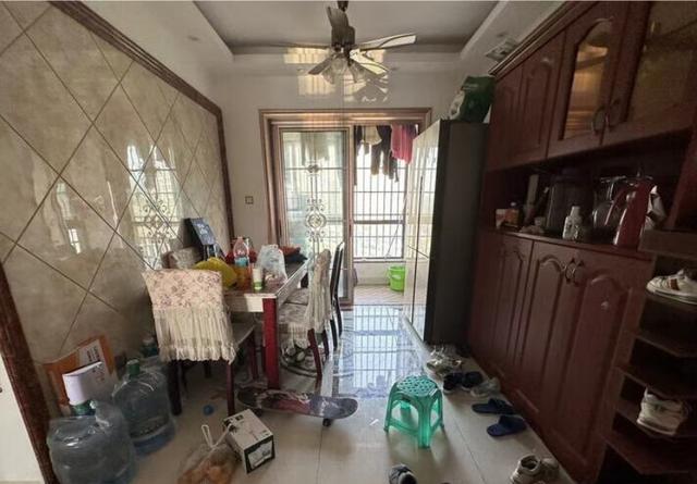 长沙天麓小区法拍房最新消息 长沙天麓小区法拍房信息 长沙天麓小区法拍房最新消息 长沙天麓小区法拍房信息