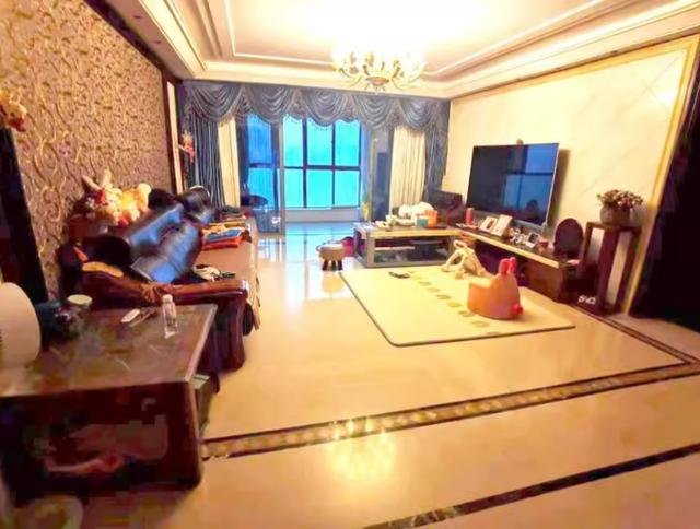 长沙金茂府法拍房最新消息价格 梅溪湖金茂府法拍房最新消息价格是多少 长沙金茂府法拍房最新消息价格 梅溪湖金茂府法拍房最新消息价格是多少