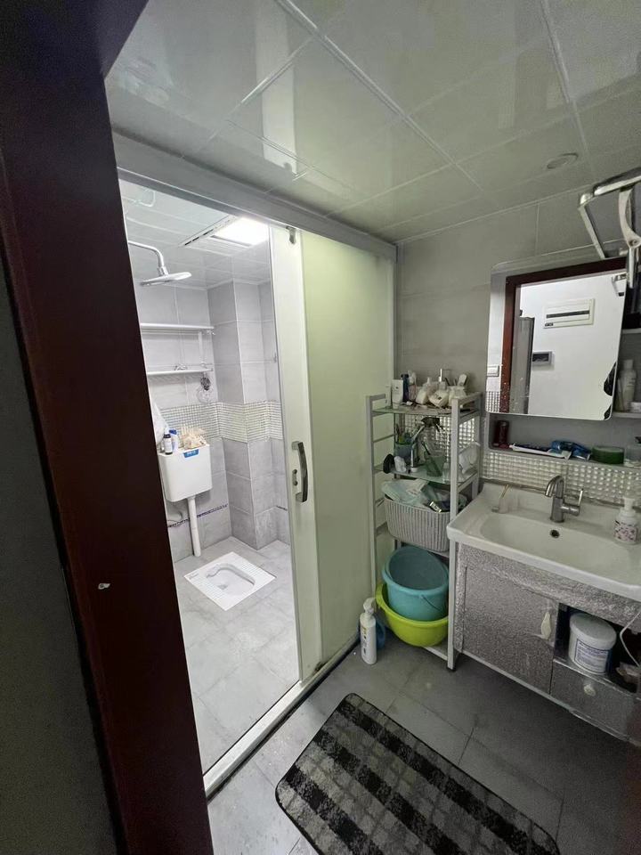 岳麓区滨江协信星澜汇雅苑法拍房价格，106万起拍能捡漏法拍房滨江地铁口