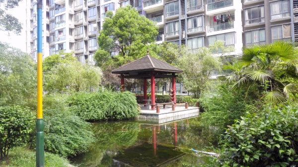 长沙开福区湘江世纪城法拍房(带学区房)