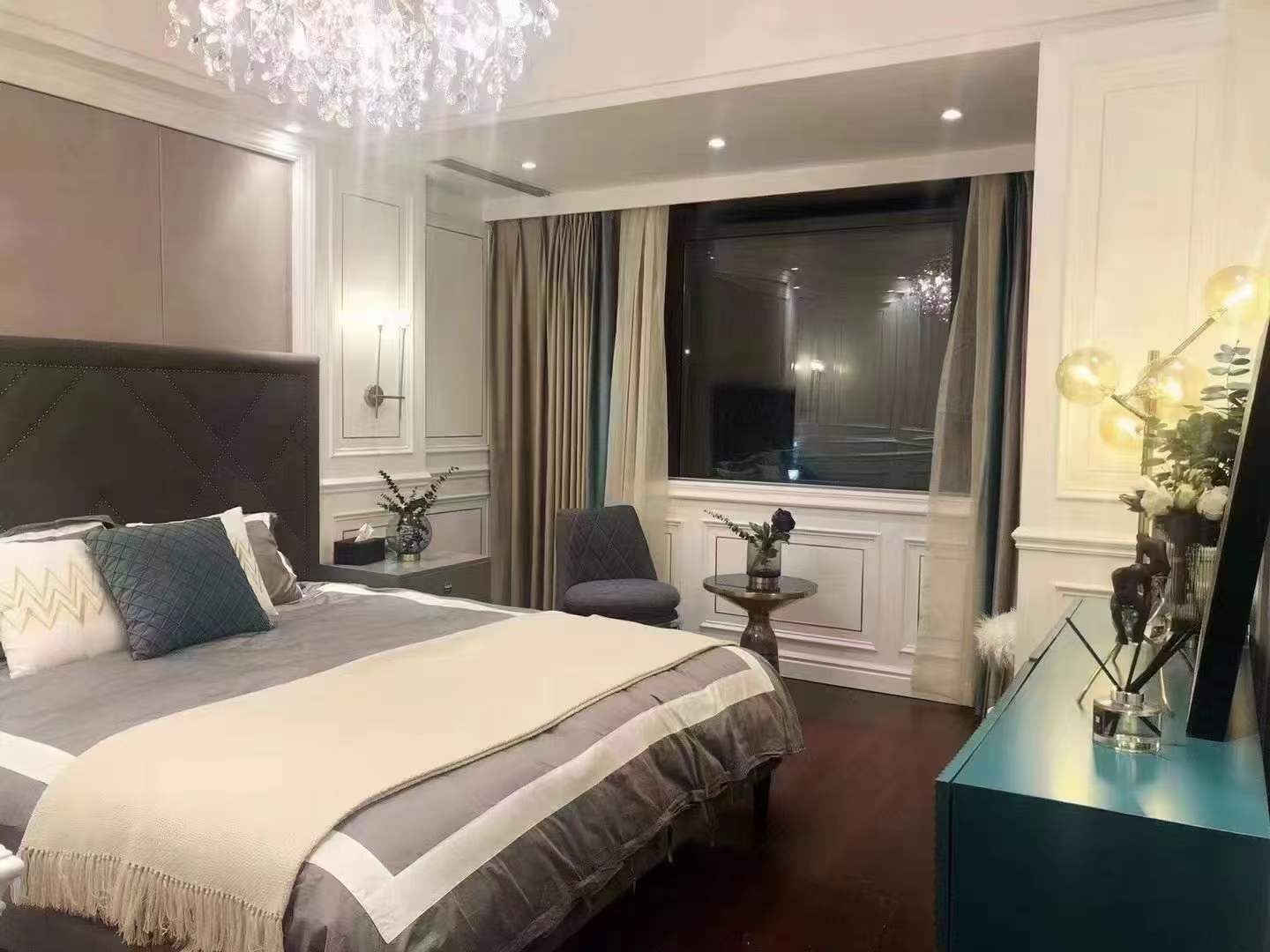 长沙滨江世茂铂翠湾法拍房洋房(精装全屋暖气+师大附属滨江学校9年制)