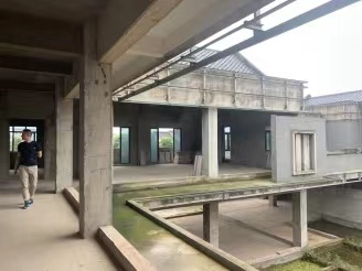 长沙最新法拍独栋别墅(面积1151.4㎡汀湘十里法拍别墅价格972万)