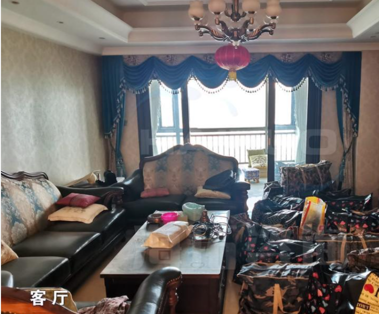 长沙有哪些法拍房 长沙天心区最新法拍房华远华中心江景大平层
