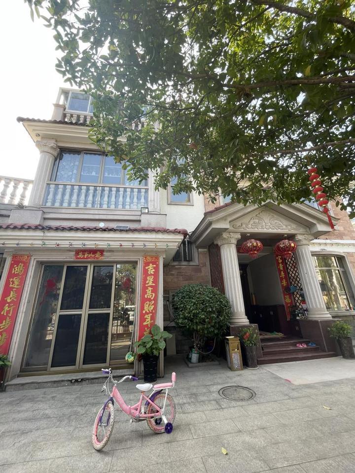 长沙最新法拍独栋别墅碧桂园水木春华 长沙法拍别墅带装修