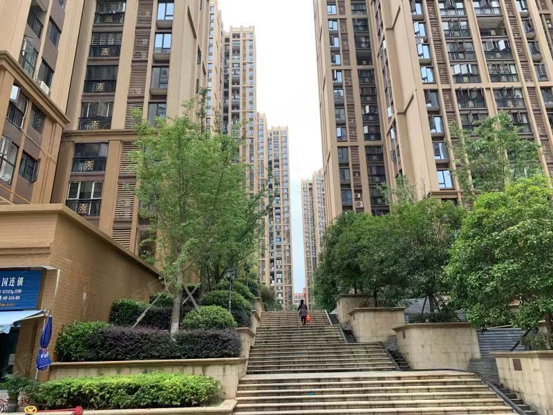 湖南法拍房最新消息 长沙雨花区南城印象法拍房