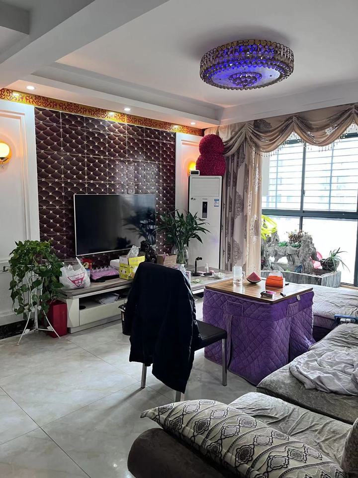 长沙雨花区法拍房一拍 长沙雨花区尊邸华庭法拍房