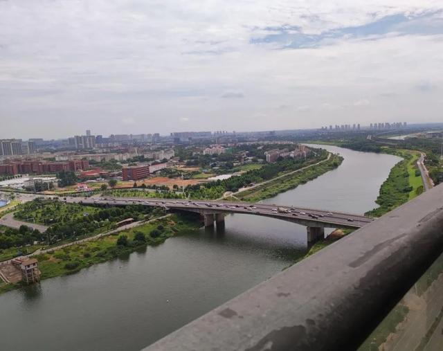 长沙阳光城尚东湾.愉景苑法拍房 长沙河景大平层法拍房最新消息