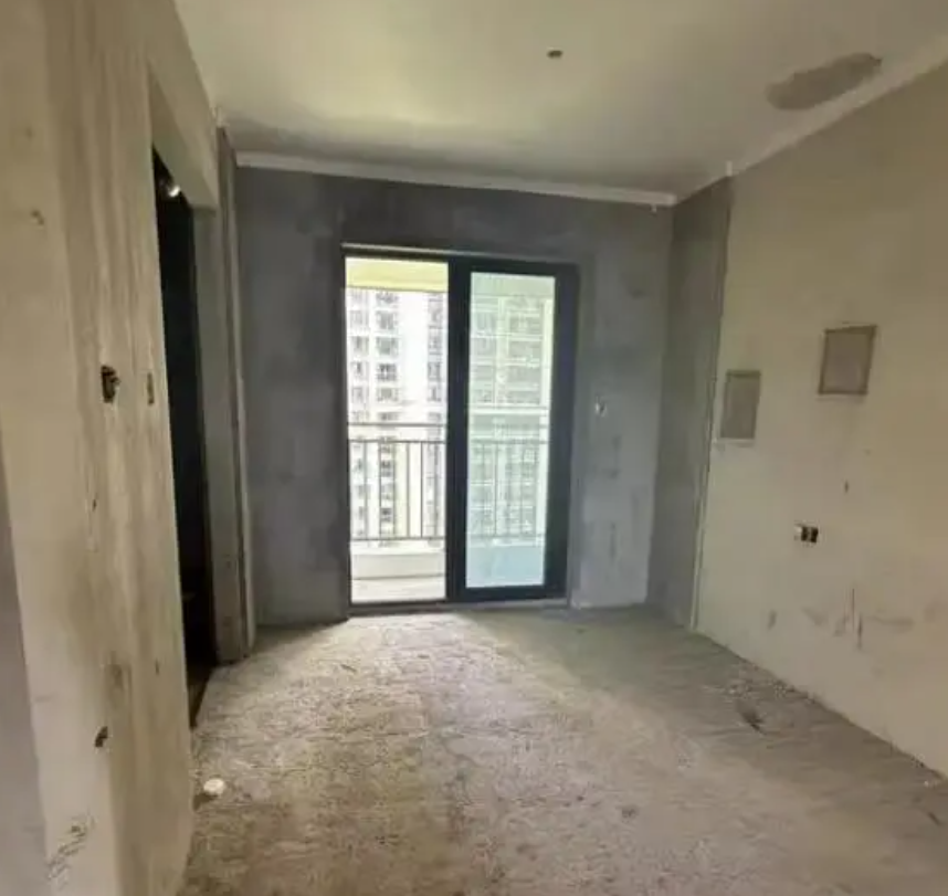 岳麓区的法拍房有哪些 岳麓区的法拍房有哪些地方卓越浅水湾