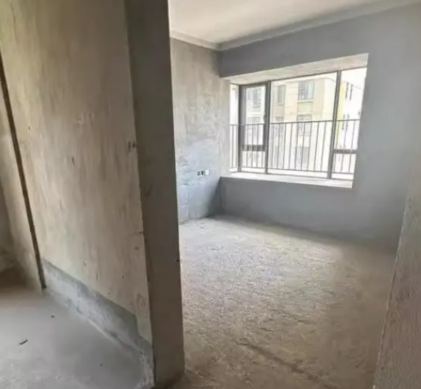 岳麓区的法拍房有哪些 岳麓区的法拍房有哪些地方卓越浅水湾