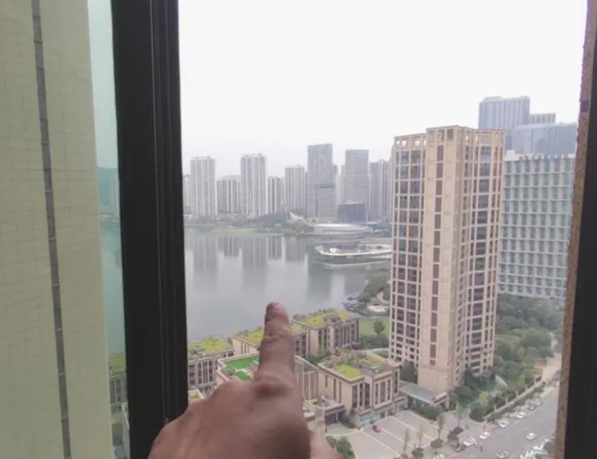 长沙梅溪湖法拍房最多 长沙法拍房梅溪湖附近晟通牡丹舸
