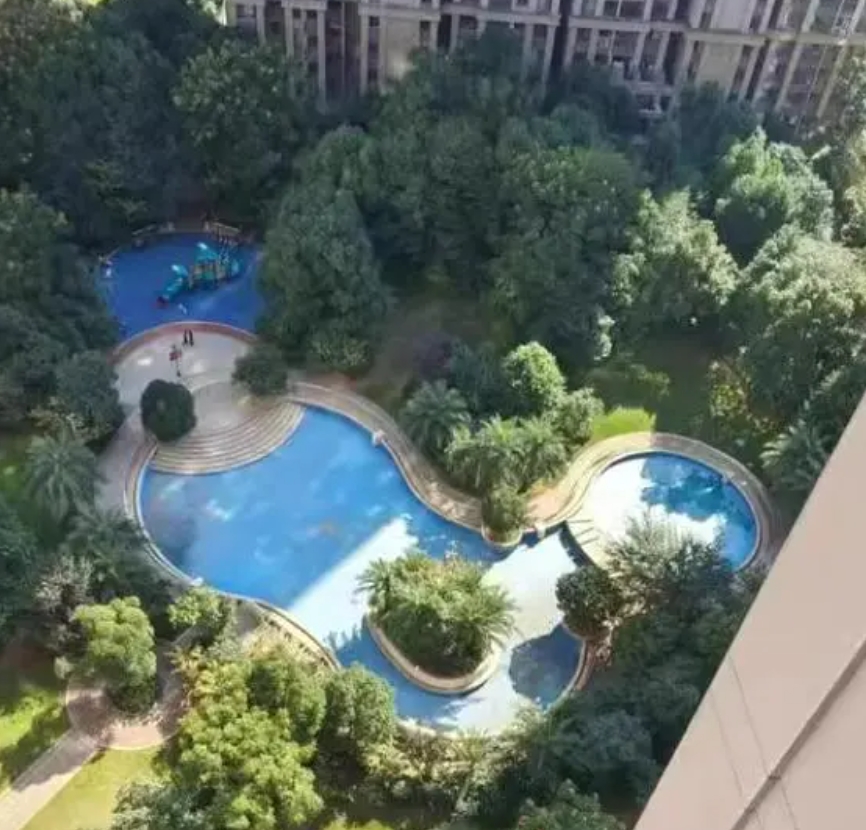 长沙旭辉御府法拍房 长沙梅溪湖带学位法拍房