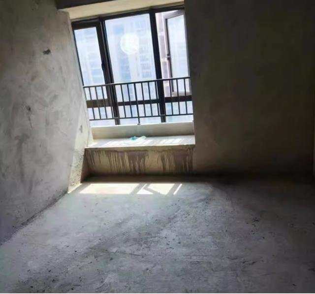 长沙雨花区学区房法拍房 长沙雨花区法拍房学区房明昇壹城