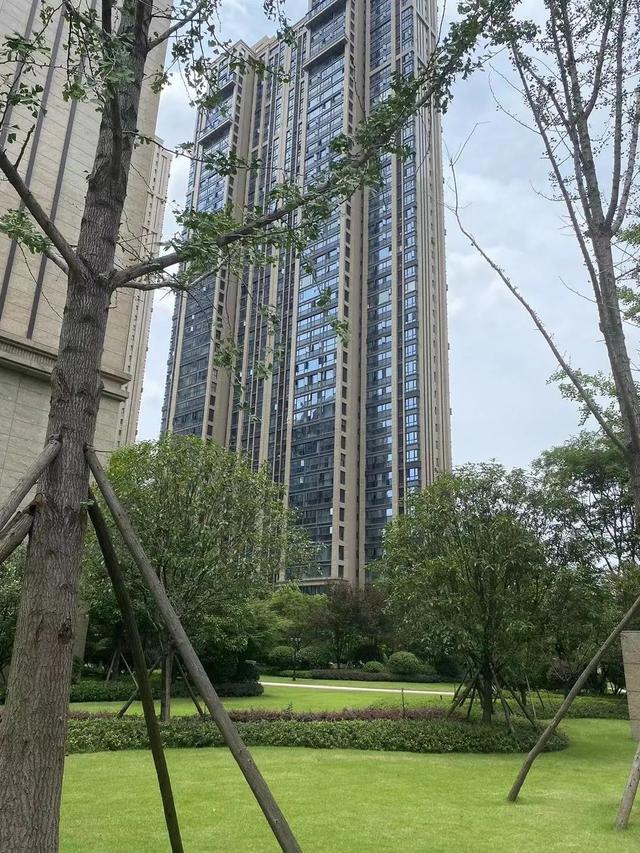长沙雨花区学区房法拍房 长沙雨花区法拍房学区房明昇壹城