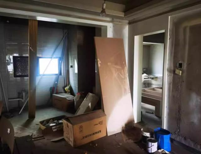 长沙绿地中央广场法拍房最新消息 长沙岳麓区楼盘法拍房源查询